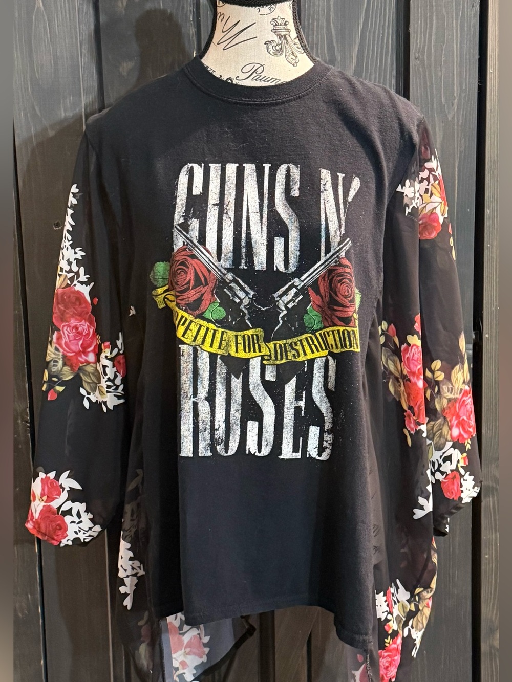 Vintage Upcycled guns & roses tee